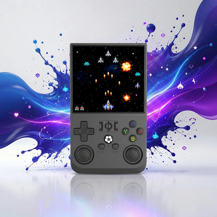 Console portable rétrogaming R36 Max noire affichant un jeu rétro de type shoot'em up.